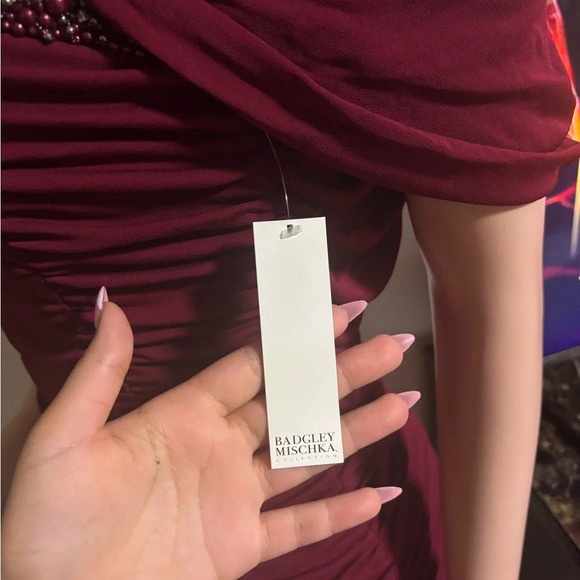 BADGLEY MISHKA Wine Red Rutched Bodycon Dress - Picture 9 of 14